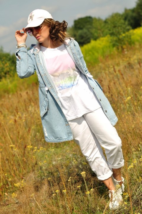 KURTKA DAMSKA PARKA JEANS z KAPTUREM dekatyzowana KURTKA DAMSKA PARKA JEANS z KAPTUREM dekatyzowana