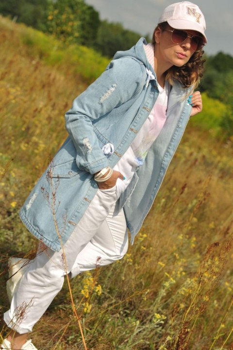 KURTKA DAMSKA PARKA JEANS z KAPTUREM dekatyzowana KURTKA DAMSKA PARKA JEANS z KAPTUREM dekatyzowana