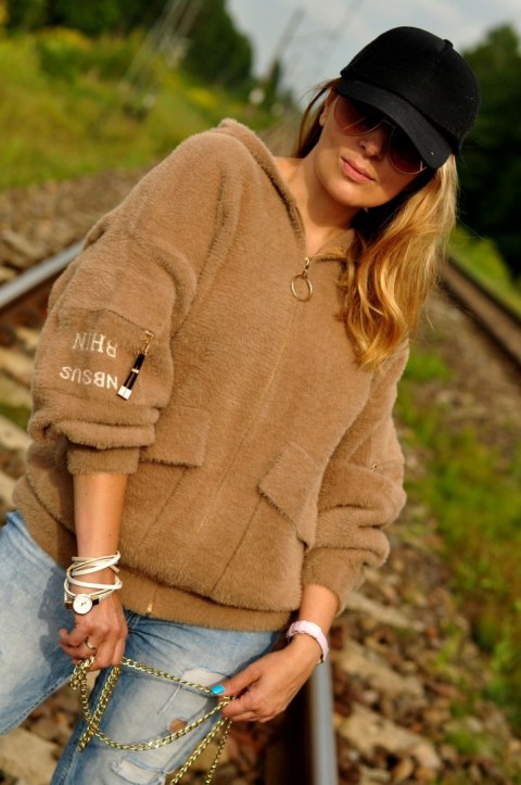KURTKA ALPAKA z kapturem YOHANIX oversize CAMEL KURTKA ALPAKA z kapturem YOHANIX oversize CAMEL