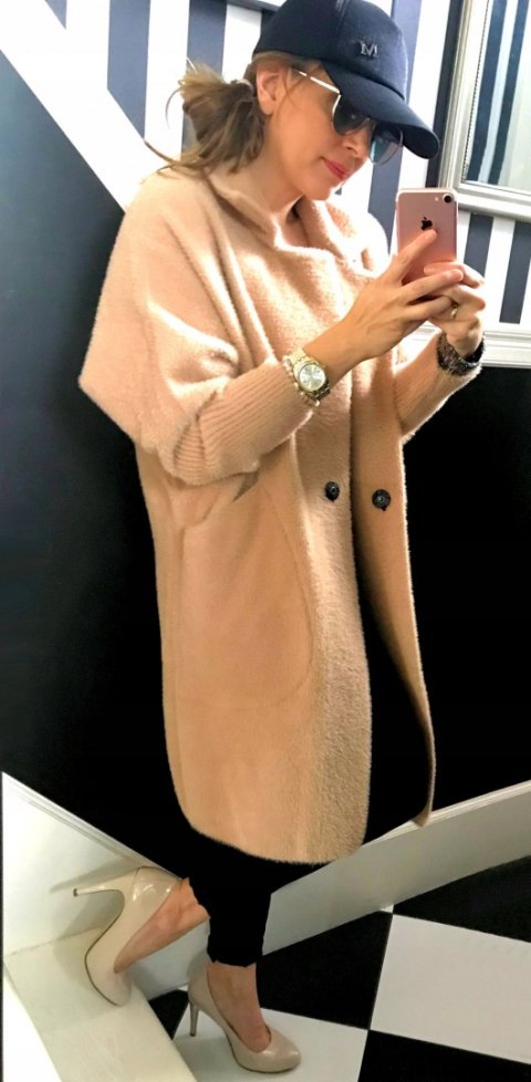 PŁASZCZ Z ALPAKI duży rozmiar CAMEL r.44-54 PŁASZCZ Z ALPAKI duży rozmiar CAMEL r.44-54