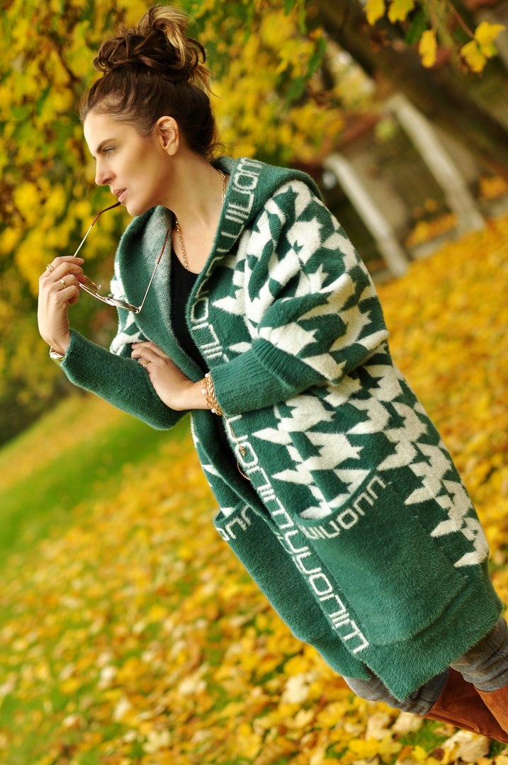CARDIGAN Z ALPAKI narzutka WZÓR ORIENT kol butelka CARDIGAN Z ALPAKI narzutka WZÓR ORIENT kol butelka