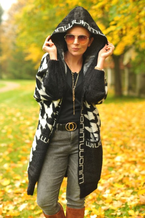 CARDIGAN Z ALPAKI narzutka WZÓR ORIENT kol. czarny CARDIGAN Z ALPAKI narzutka WZÓR ORIENT kol. czarny